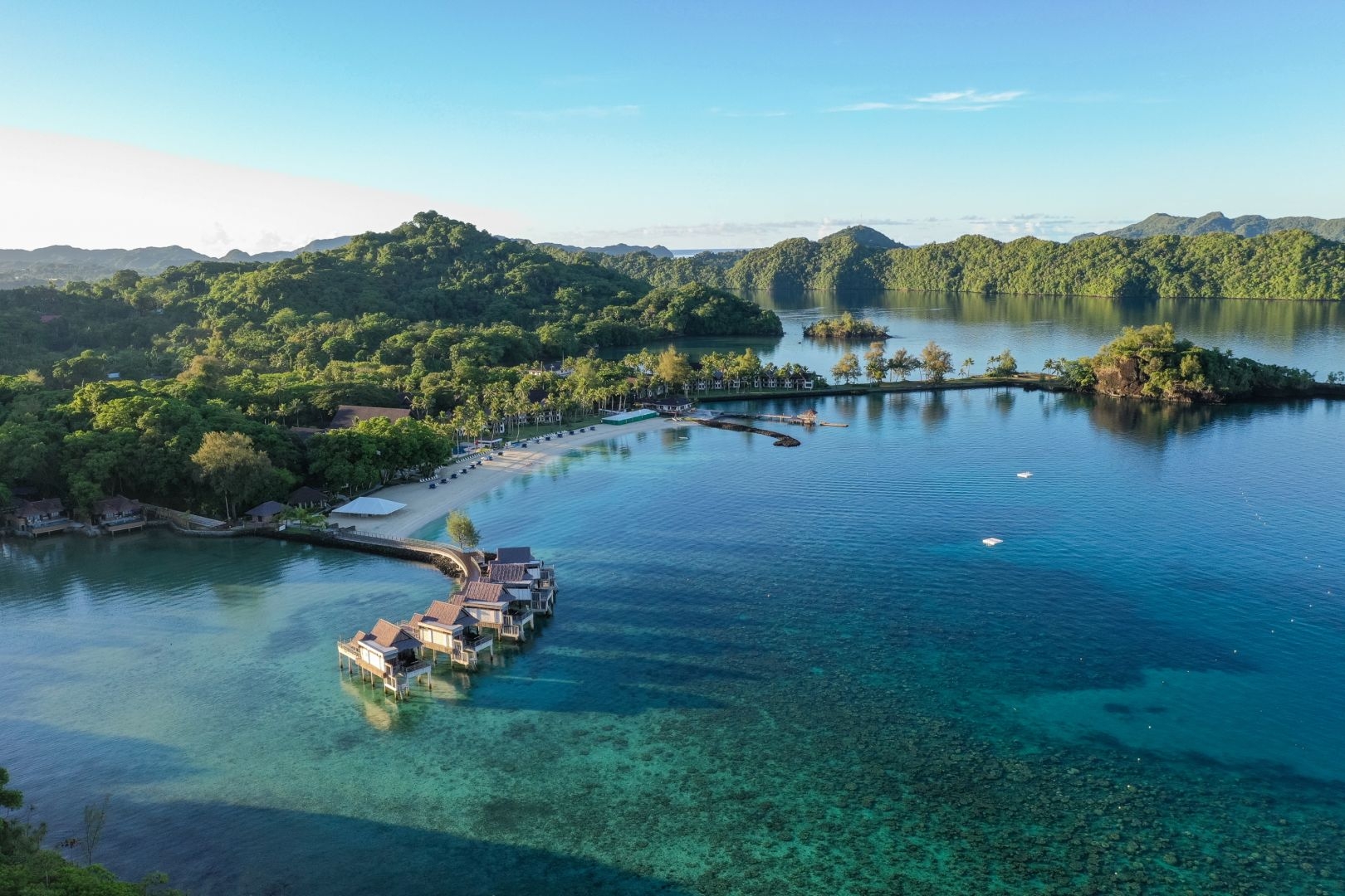 【全国5つの空港より出発OK】 フィリピン航空利用 パラオ・ダイビングツアー5日間